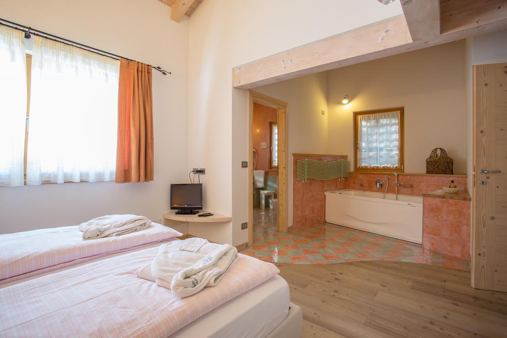 Castelir Suite Hotel パンキア 部屋 写真